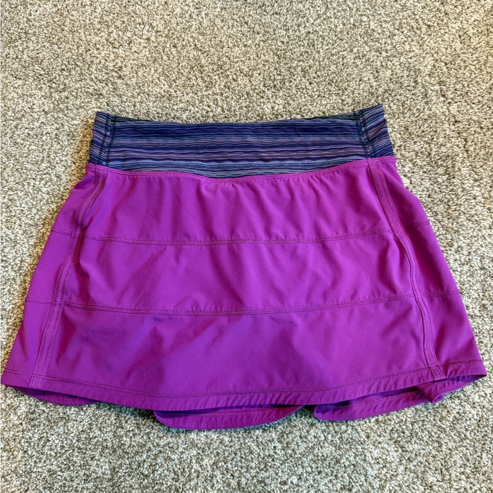 Lululemon Rival Pace Skirt, size 6 tall
